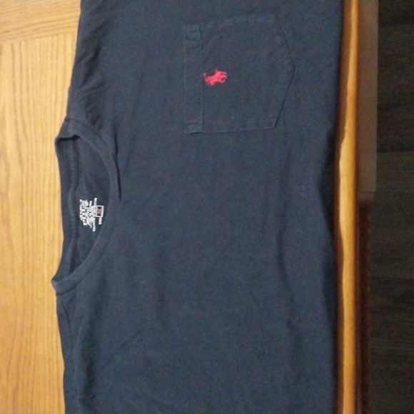 Shirt - Picture 1 of 3